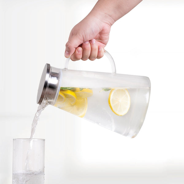 Jarra de Vidrio Borosilicato 1.8 L Vidrio y Acero Inoxidable. 8 x 14 x 23 cm., Resistente 250 °C ,Tapa Doble Uso Filtro/Boquilla , Bebidas Frías y Calientes